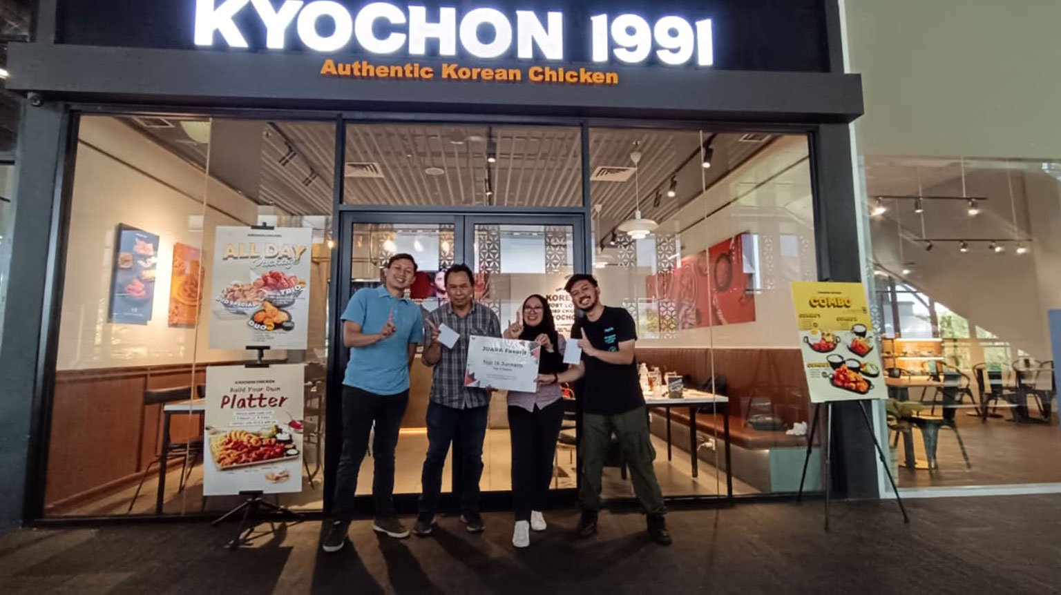 Penyerahan hadiah Wahana Honda Journalist Competition JFK 2025